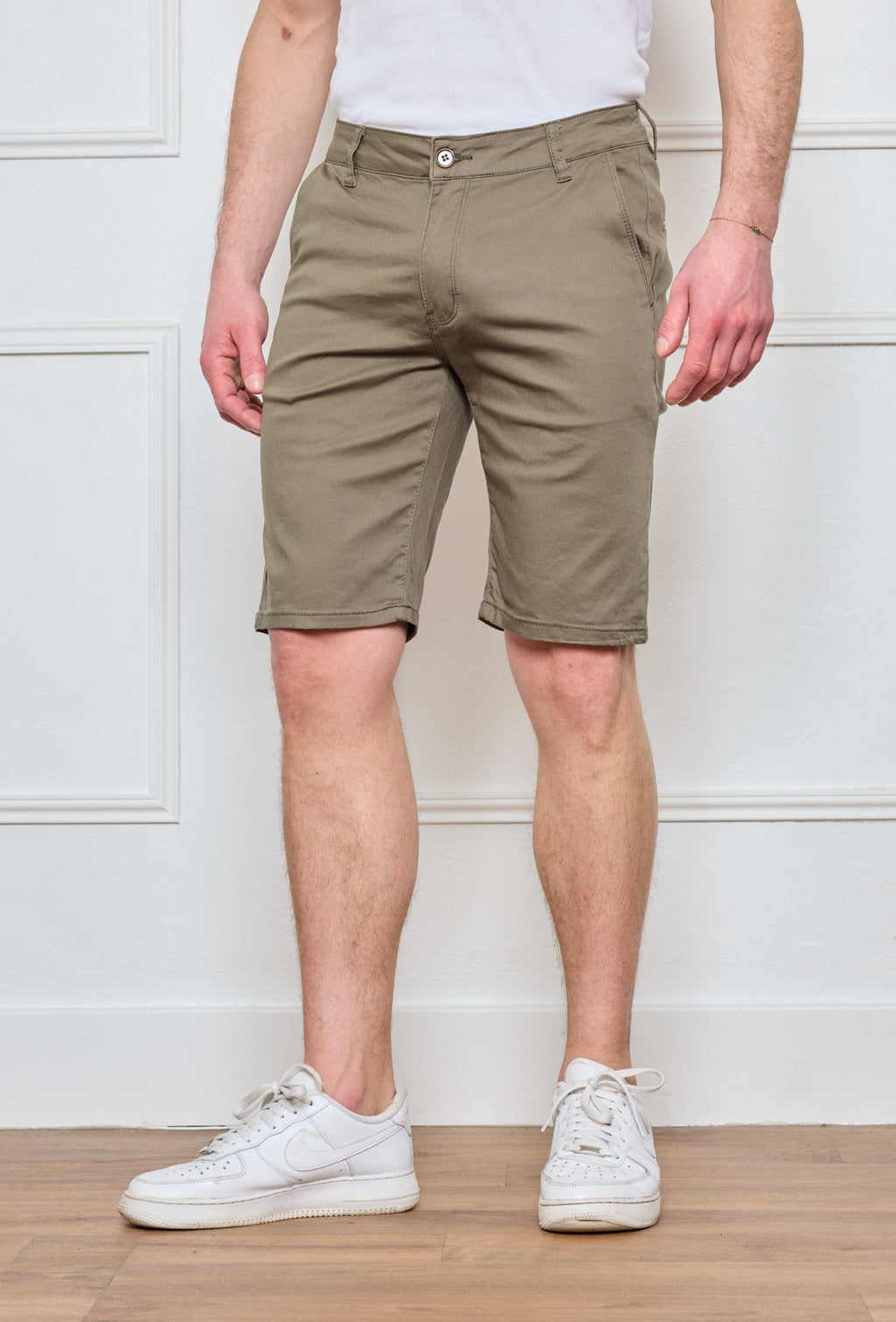 Trendy Men's Colored Cotton Chino Bermuda Shorts