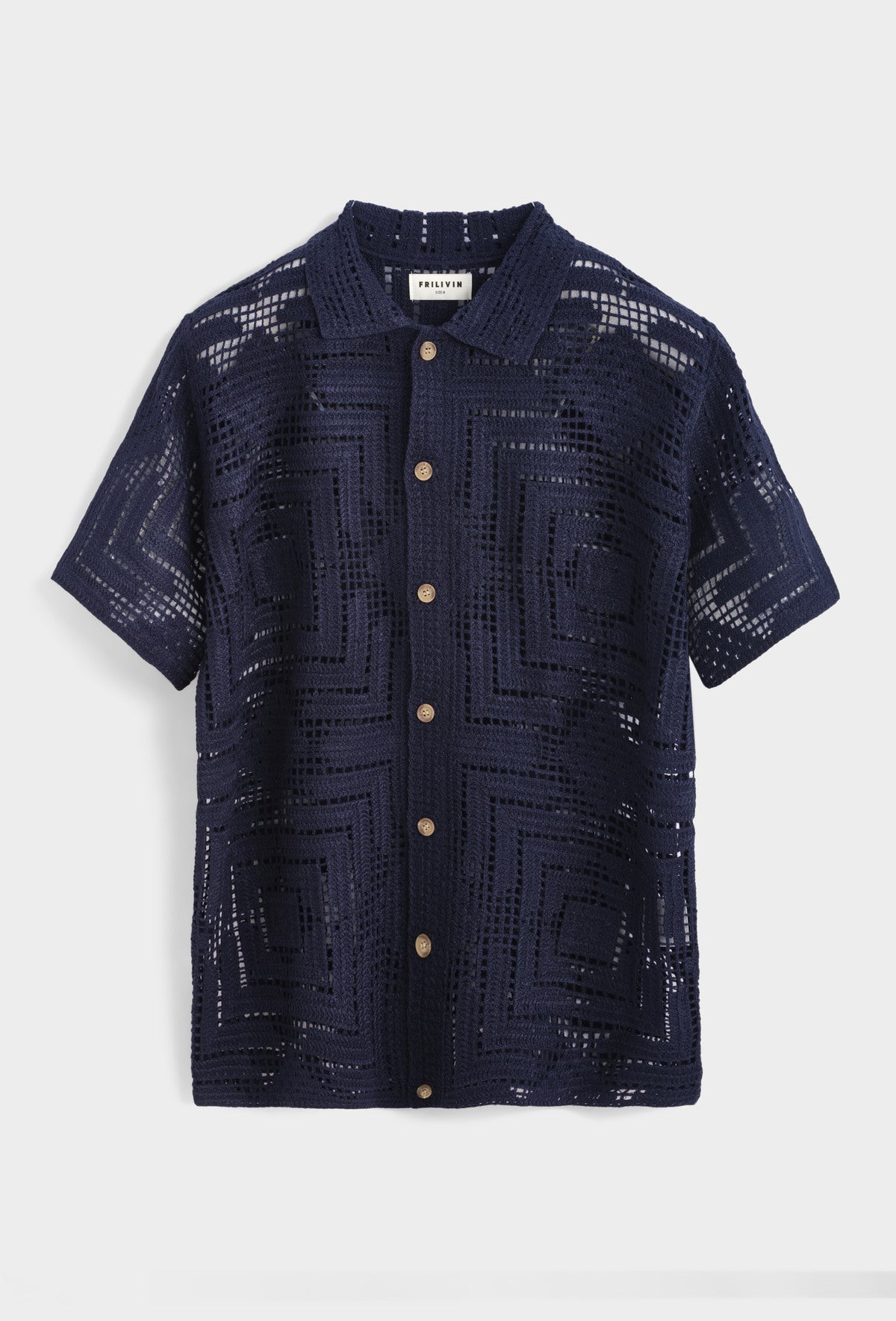 Openwork geometric shirt with button
