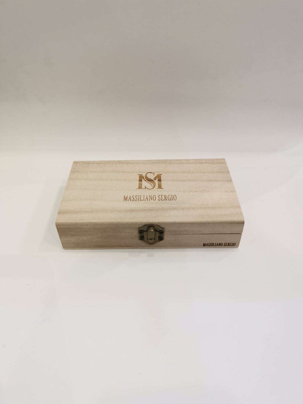 Wooden bow tie set