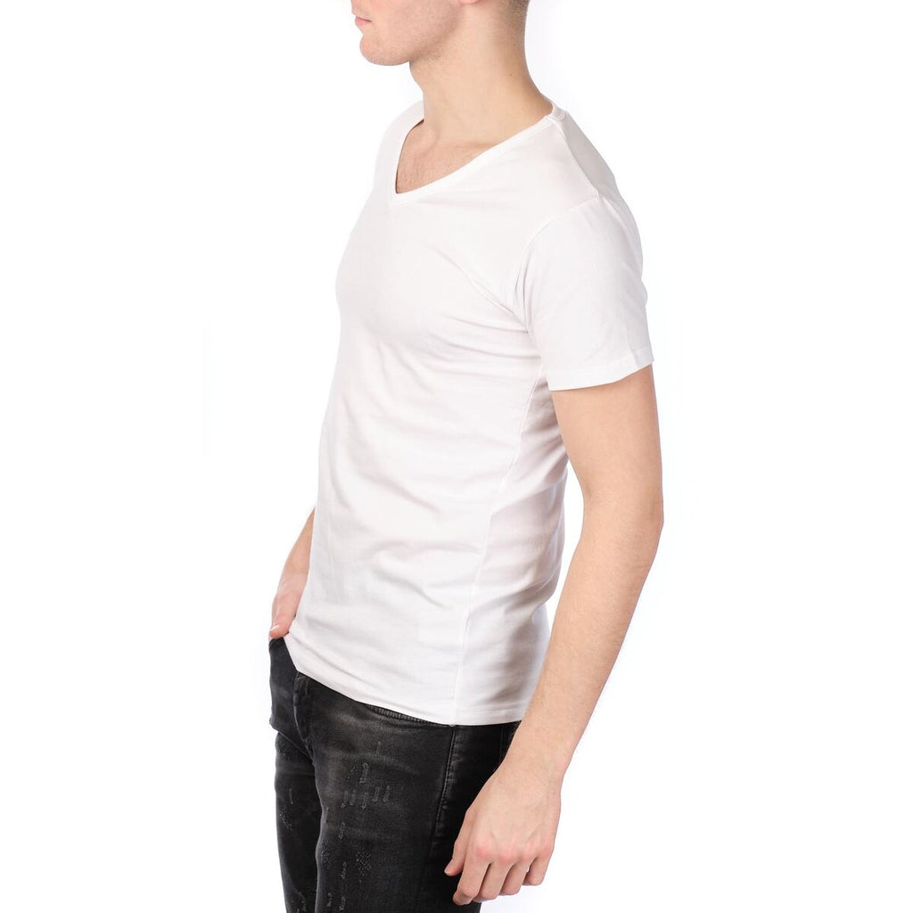 Essential V-neck T-shirt