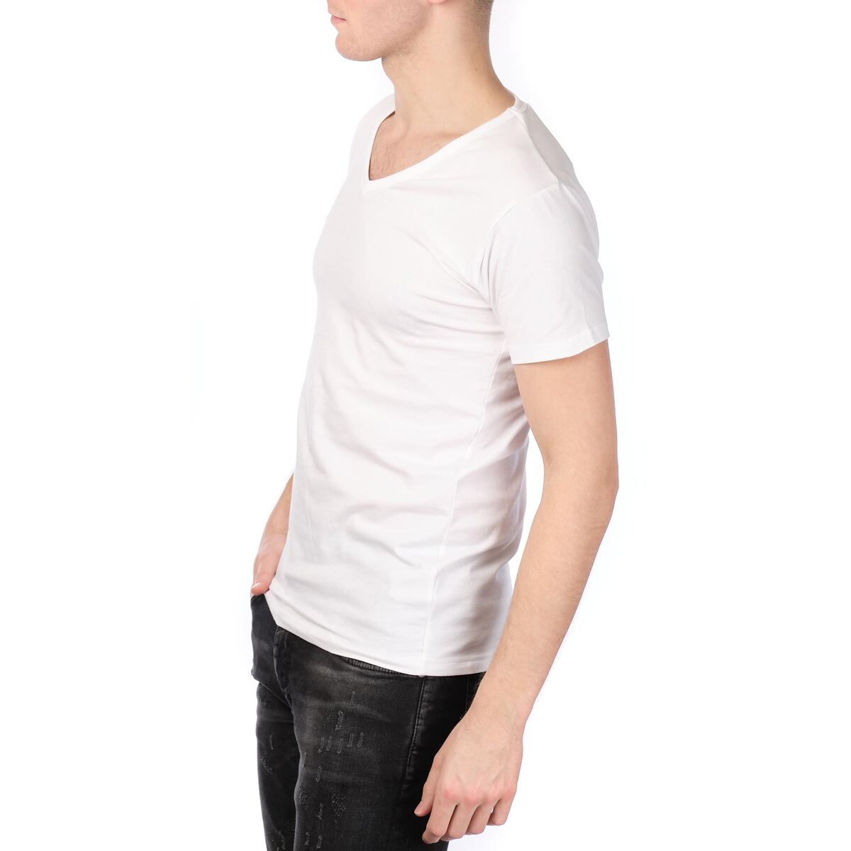 Essential V-neck T-shirt