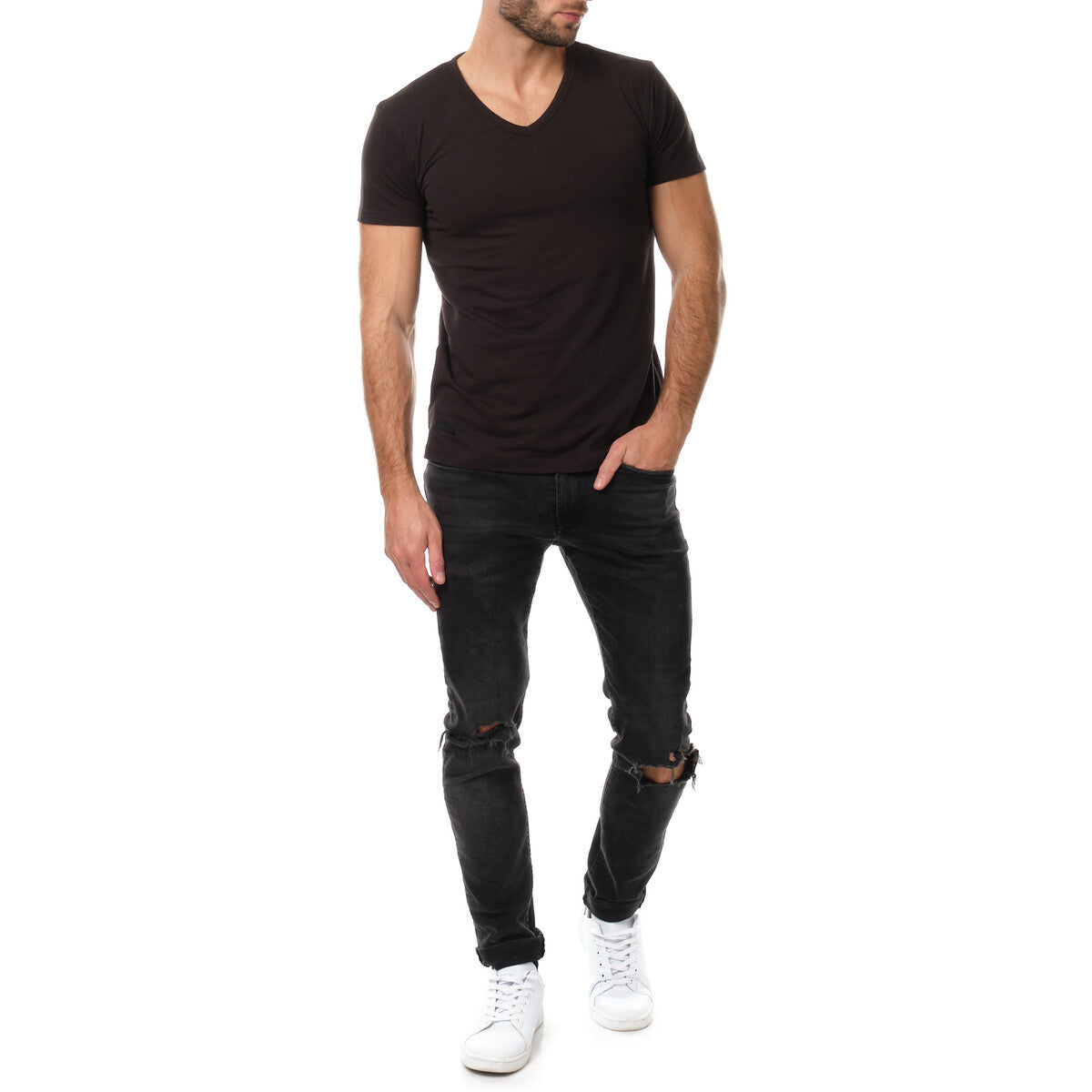 Essential V-neck T-shirt